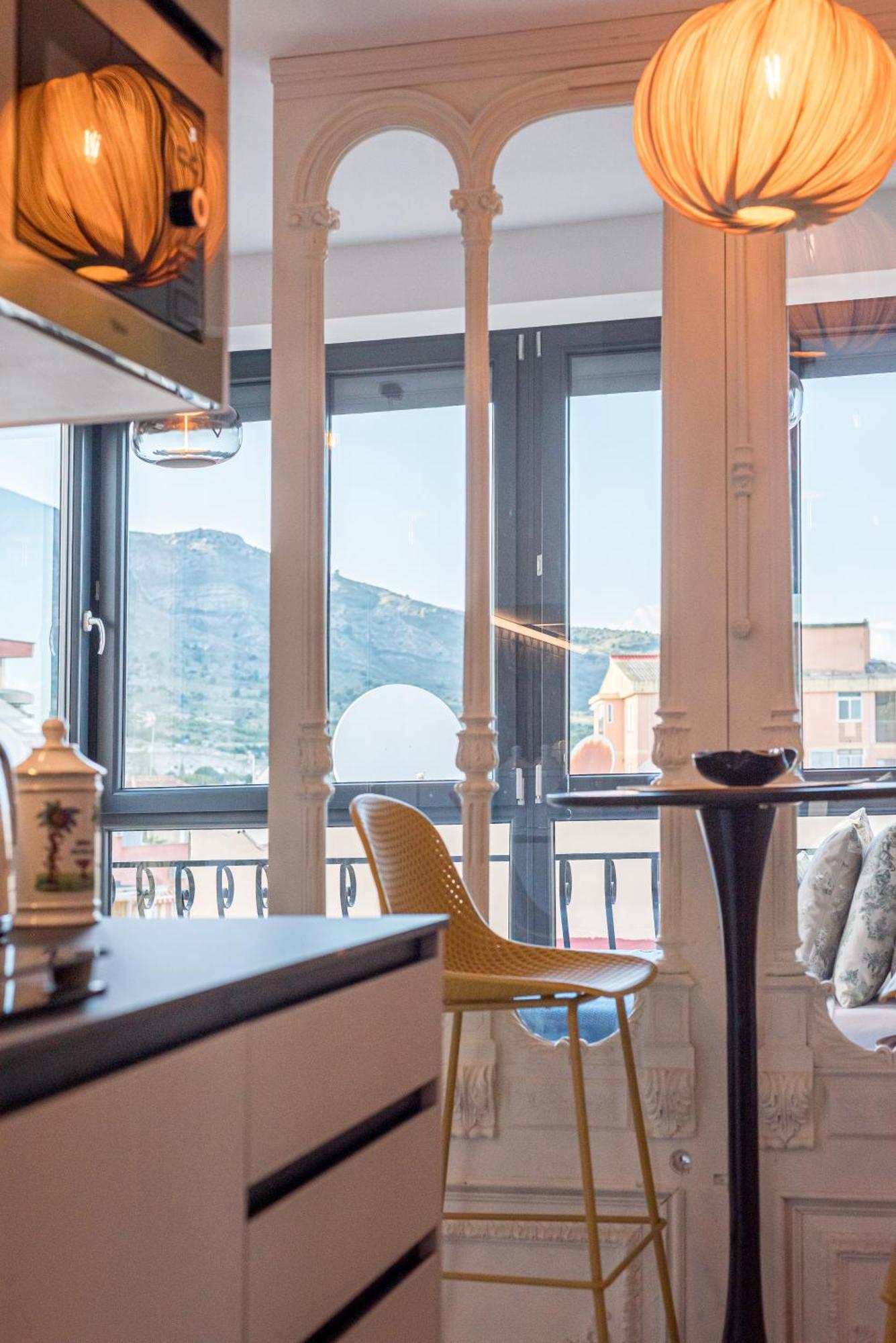 Regency Luxe Studio 토레몰리노스 외부 사진